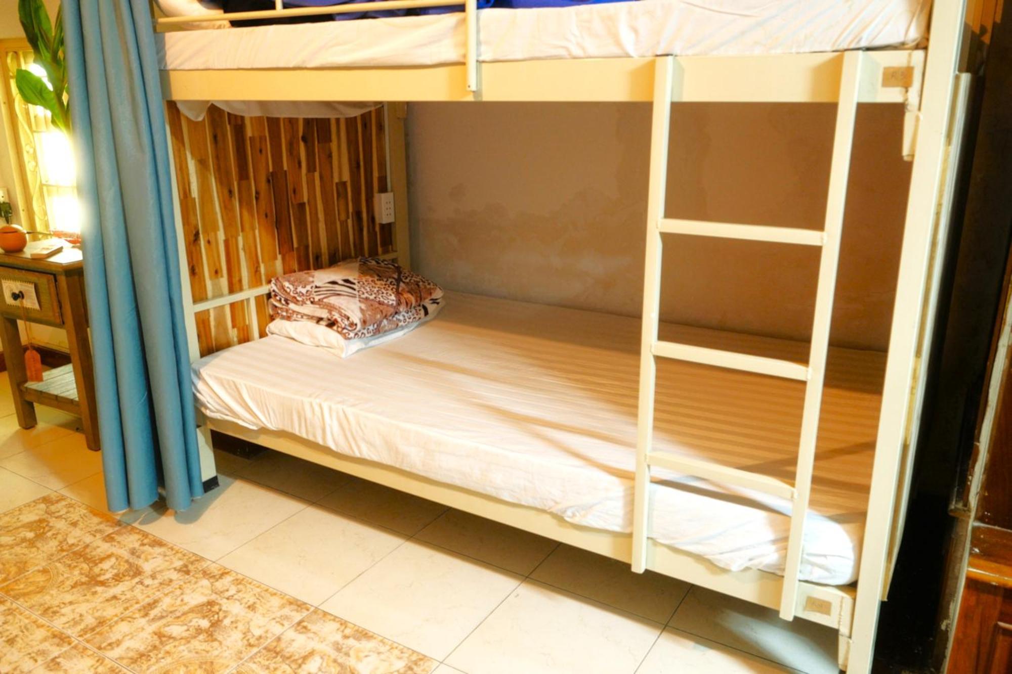 Sakura Hostel Saigon Ho Chi Minh City Exterior photo